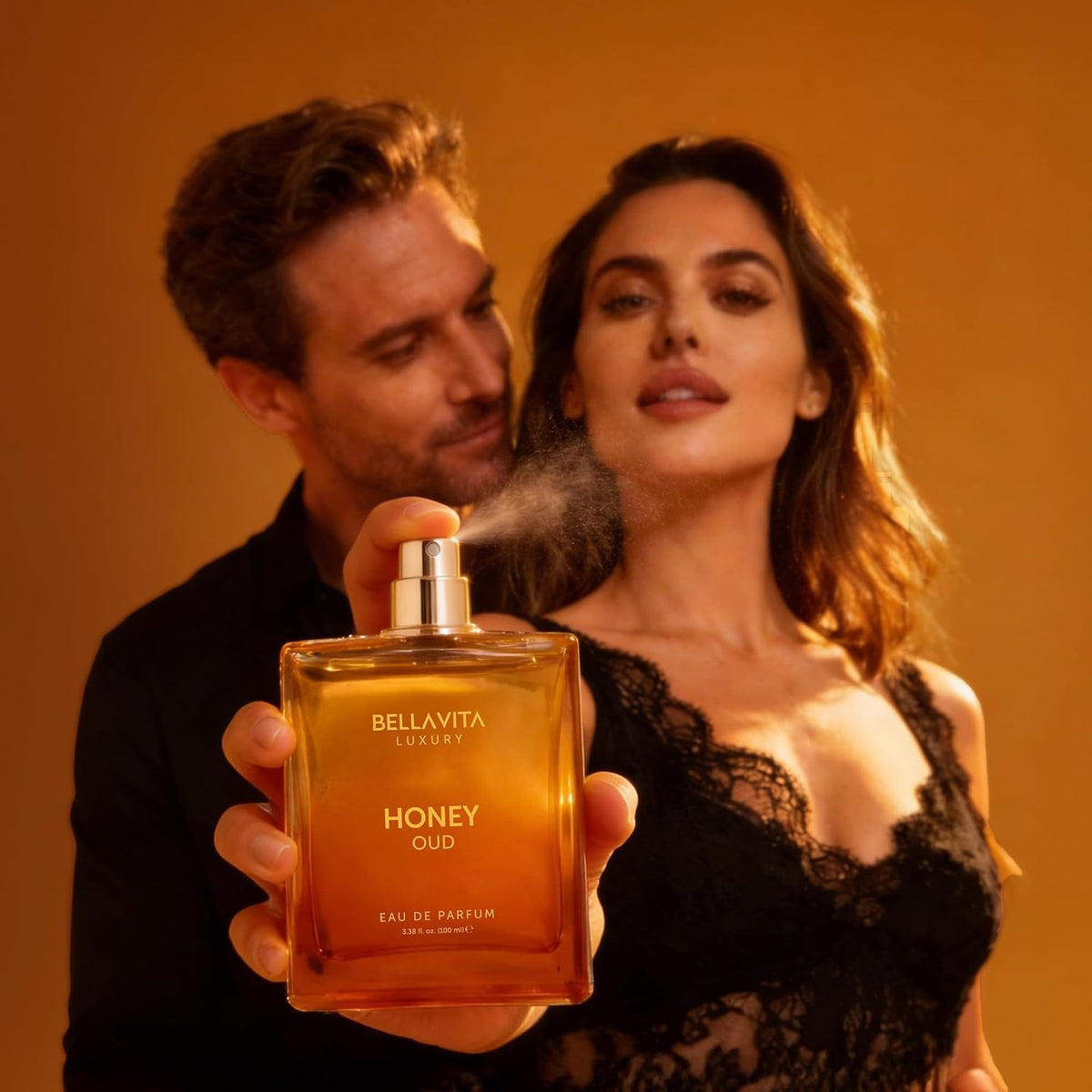 BellaVita Luxury Honey Oud Eau de Parfum (3.4 onzas líquidas) | Pachulí, vainilla, bergamota, floral y picante + fabricado con aceites esenciales limpios y veganos + libre de crueldad animal | | Perfume unisex con perfume Honey Oud de larga duración, perf